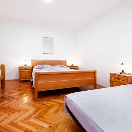Appartamento Near And Center 11 Rovigno